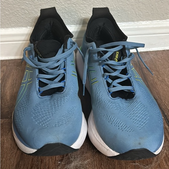 Barely Used Men’s Size 12.5 ASICS PureGels - Picture 2 of 3